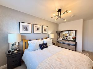 Photo 8- click for photo gallery